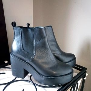 Steve madden platform Gretta booties  size 8